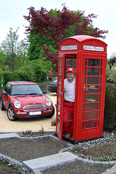 »Die Englische Telefonzelle – Ihre Information!«