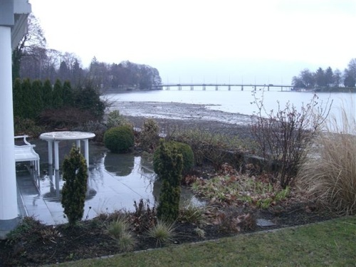 »Beispiel für Gartenprojekte vorher-nachher«